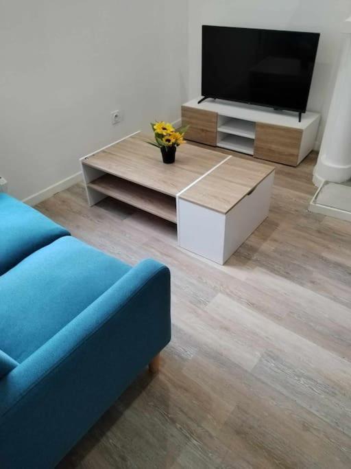 Large 40m2 Prox Lille-metro-tram Apartment Roubaix