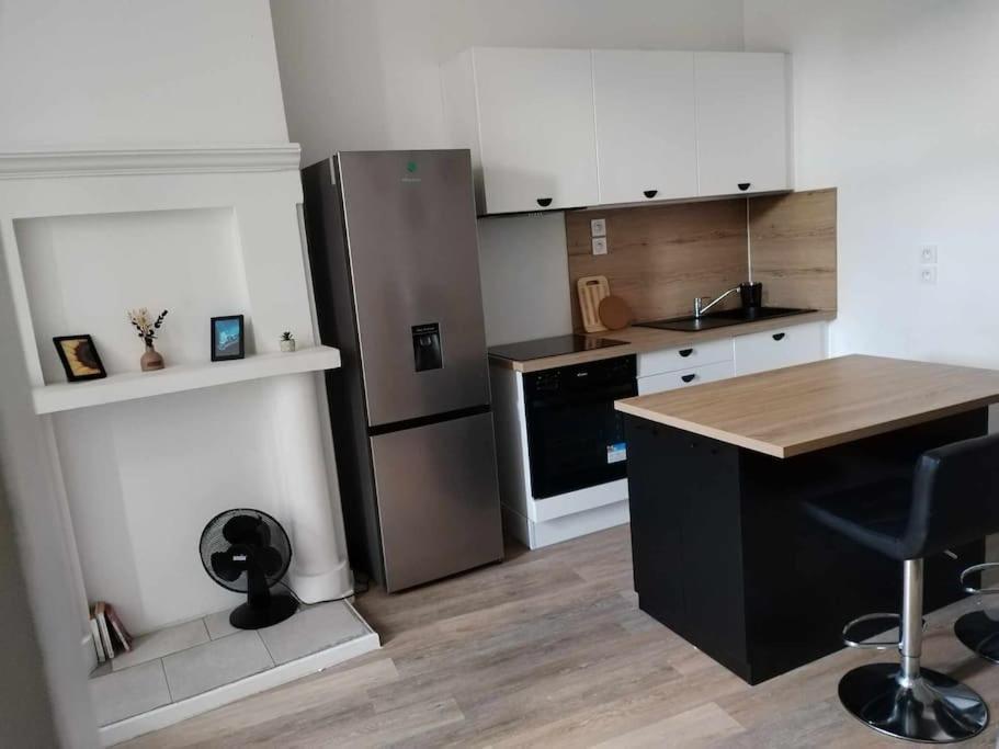 Large 40m2 Prox Lille-metro-tram